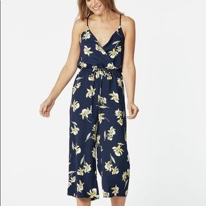 Just Fab Navy Floral Cropped Jump Suit